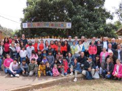 26-Reisegruppe-mit-den-Bewohnern-des-Kinderdorfes