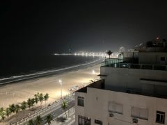 50-An-der-Copacabana-in-Rio